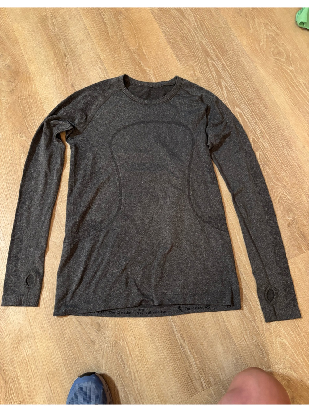 lululemon athletica Heathered Charcoal Long Sleeve Crew